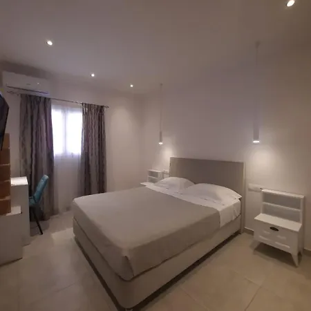 Petros Acharavi Apartamento