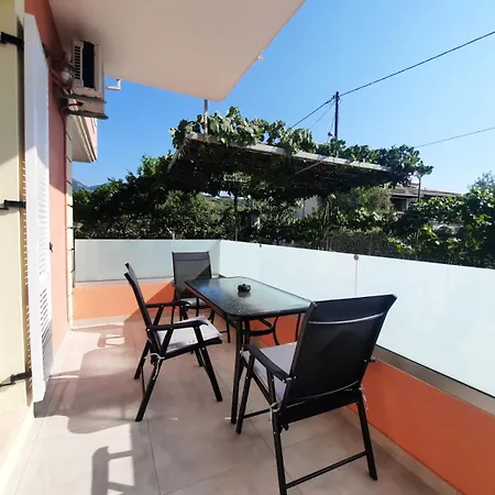 Petros Acharavi Apartamento Litheres